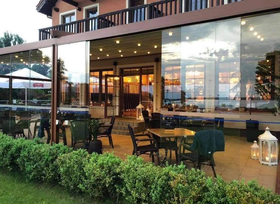 Hotel Sloneczny Brzeg บิสกูเปียซ ภายนอก รูปภาพ