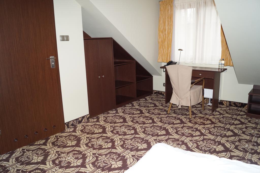 Hotel Sloneczny Brzeg บิสกูเปียซ ห้อง รูปภาพ